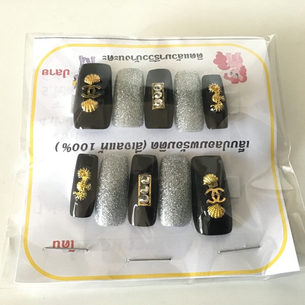Press On Nails